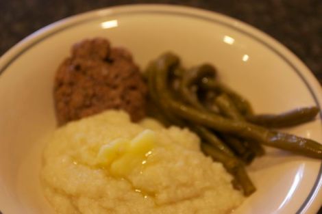 faux-tatoes with green beans and boiled burger